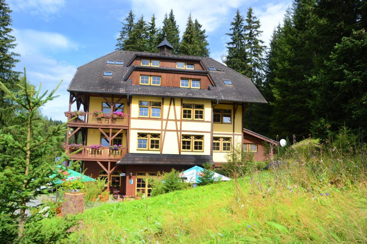 Hotel Modrava Luaran gambar