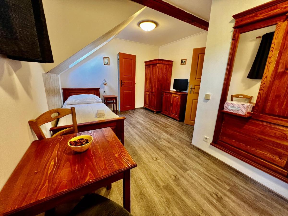 Hotel Modrava Luaran gambar